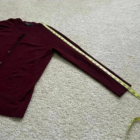 Pendleton Women’s Cardigan Button Up Long Sleeve Sweater Size Small Maroon - Picture 7 of 15